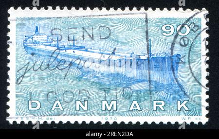 DÄNEMARK - CIRCA 1970: Stempel gedruckt von Dänemark, zeigt Tanker, circa 1970 Stockfoto