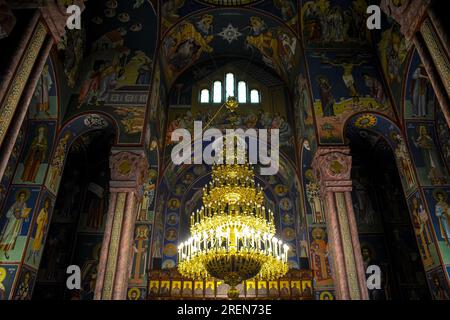 Im Inneren der orthodoxen Kirche Ljubljana, Slowenien Stockfoto