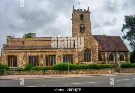 UK, Bedford, 26. Juni 2023, Editorial, Kirche St. Mary the Virgin, St. Mary’s Church Bedfordshire wurde 1166 als „Goldington Church“ erbaut Stockfoto