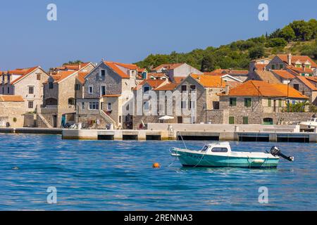 Sepurinstadt auf der Prvic-Insel, die Adria in Kroatien Stockfoto