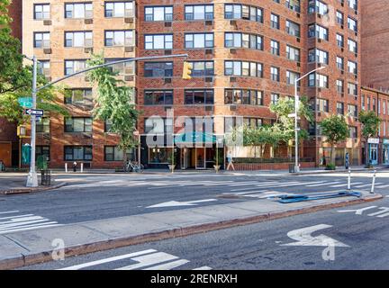 West Village: 14 Horatio Street, Van Gogh, ist ein Hochhaus im Greenwich Village Historic District in Manhattan. Stockfoto