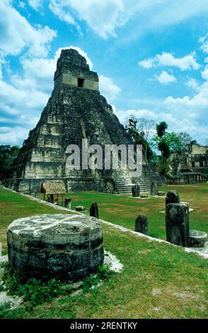 Tempel des riesigen Jaguar (Tempel ich) Maya-Ruinen von Tikal.Peten Region. Guatemala Stockfoto