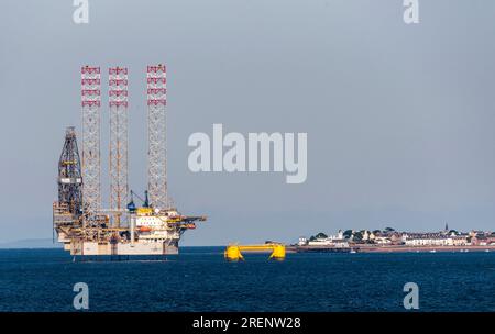 Port of Cromarty Firth, Invergordon, Schottland, Vereinigtes Königreich. 3. Juni 2023 Die Shelf Drilling Festung Schiffe vor der Küste, Cromarty Firth, Stockfoto