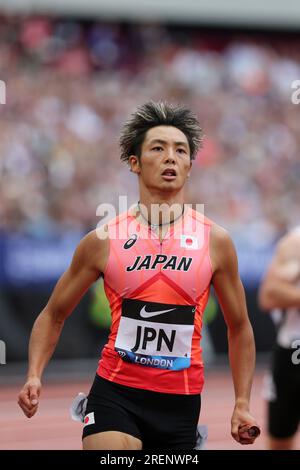 Koki UEYAMA (Japan) überquert die Ziellinie im 4 x 100m Relay Final der Herren bei der 2023, IAAF Diamond League, Queen Elizabeth Olympic Park, Stratford, London, Großbritannien. Stockfoto