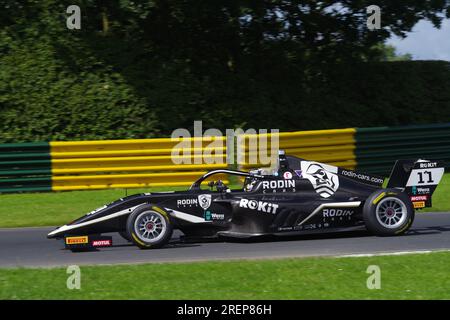 Dalton on Tees, 29. Juli 2023. Louis Sharp fährt für Rodin Carlin bei der britischen Meisterschaft ROKIT F4 auf dem Croft Circuit. Kredit: Colin Edwards/Alamy Live News Stockfoto