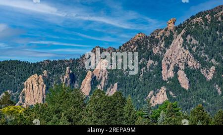 Blick auf Devil's Thumb von South Boulder, Colorado Stockfoto