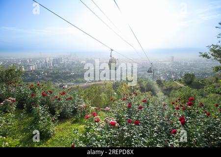 Die Stadt almaty, kasachstan von kok Tobe Stockfoto