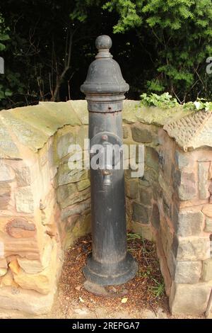 Hawarden-Dorf. Flintshire Nordwales Stockfoto