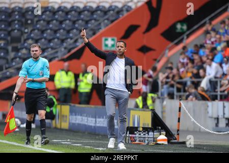 Hull, UK. 29. Juli 2023. Liam RoSenior Manager von Hull City Gesten and Reactions während des Vorsaison Freundschaftsspiels Hull City gegen Nantes im MKM Stadium, Hull, Großbritannien, 29. Juli 2023 (Foto von James Heaton/News Images) in Hull, Großbritannien, am 7./29. Juli 2023. (Foto: James Heaton/News Images/Sipa USA) Guthaben: SIPA USA/Alamy Live News Stockfoto