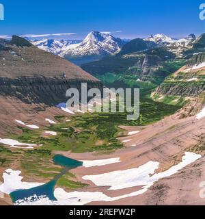 preston Park und der ferne Gipfel des Mount jackson über jackson Gletscher im Glacier National Park, montana Stockfoto