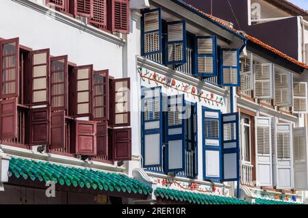 Shophouses in der Amoy Street, Singapur Stockfoto