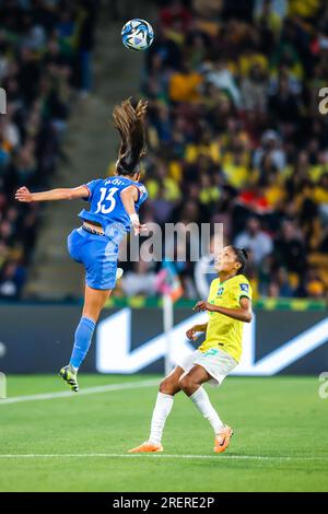 Brisbane, Queensland, Australien. 29. Juli 2023. ANDRESSA aus Brasilien und Selma Bacha aus Frankreich kämpfen um einen Header, während Brasilien am 29. Juli 2023 bei der FIFA Women's World Cup Australia & Neuseeland 2023 im Brisbane Stadium in Frankreich spielt (Kreditbild: © Chris Putnam/ZUMA Press Wire) – NUR REDAKTIONELLE VERWENDUNG! Nicht für den kommerziellen GEBRAUCH! Stockfoto