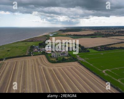 Die St. Peters Church in Covehithe, Suffolk, Großbritannien, aus der Vogelperspektive Stockfoto
