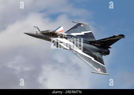 Die französische Air Force Dassault Rafale C verlässt die Royal International Air Tattoo 2023 Stockfoto