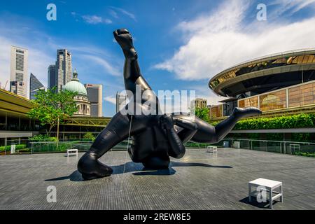 Die National Gallery Singapore ist eine öffentliche Einrichtung und ein nationales Museum, das sich der Kunst und Kultur widmet und sich im Civic District von Singapur befindet. Stockfoto