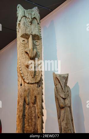 Zeremonialposten, papua New Guinea, Sa Bassa Blanca Museum (msbb) Yannick Vu und Ben Jakober, Alcudia, Mallorca, Spanien Stockfoto