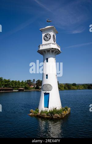 Der Roath Park befindet sich in einer wunderschönen Lage im Zentrum dieser geschäftigen Hauptstadt - ein atemberaubender Anblick bei Tag und Nacht. Der Park behält noch die Klas Stockfoto