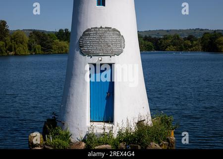 Der Roath Park befindet sich in einer wunderschönen Lage im Zentrum dieser geschäftigen Hauptstadt - ein atemberaubender Anblick bei Tag und Nacht. Der Park behält noch die Klas Stockfoto