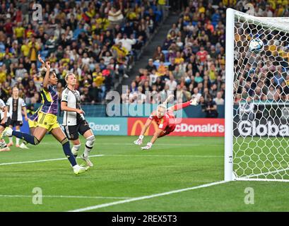 Sydney, Australien. 30. Juli 2023 Kolumbien bereitet während der FIFA Frauen-Weltmeisterschaft 2023, die Deutschland 2-1 besiegt, im Sydney Fußballstadion in Sydney, Australien (Kleber Osorio), eine Aufregung auf. Kredit: Kleber Osorio/Alamy Live News Stockfoto