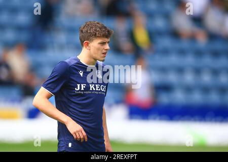 Dundee, Großbritannien. 30. Juli 2023; Dens Park, Dundee, Schottland: Scottish Viaplay Cup Group E Football, Dundee versus Inverness Caledonian Thistle; Owen Beck of Dundee während der Aufwärmphase vor dem Spiel Credit: Action Plus Sports Images/Alamy Live News Stockfoto