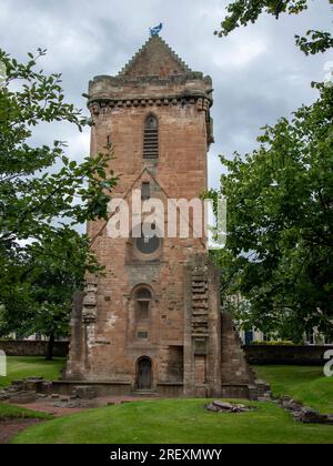 Ayr, Schottland, Großbritannien. 29. Juli 2023: St. John's Tower in Ayr. Stockfoto