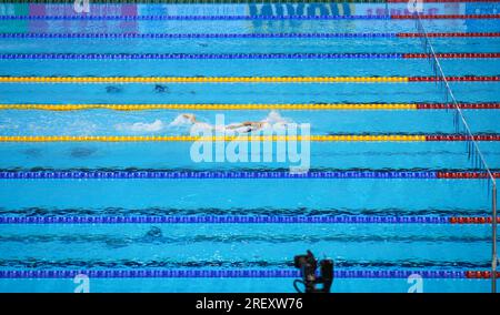 Fukuoka, Japan. 30. Juli 2023. Summer McIntosh of Canada tritt beim Medley-Finale der Frauen 400m beim Schwimmen bei den World Aquatics Championships in Fukuoka, Japan, am 30. Juli 2023 an. Kredit: Zhang Xiaoyu/Xinhua/Alamy Live News Stockfoto