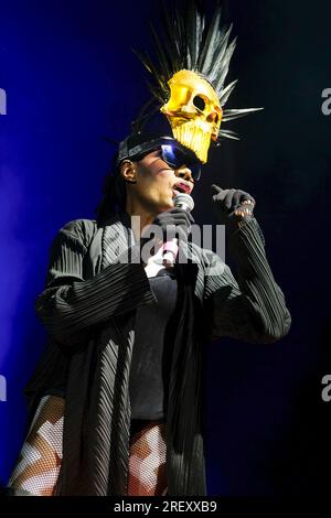 Jamaikanisch-amerikanisches Model, Sängerin und Schauspielerin Grace Beverly Jones OJ, professionell bekannt als Grace Jones, live auf der Bühne im Camp Bestival Dorset. Grace Jones wurde der Orden von Jamaika verliehen, das ist der fünfte der sechs Befehle im jamaikanischen Ehrensystem. Sie wurde mit dem „Voice of a Woman Awards“ für lebenslange Erfolge ausgezeichnet. (Foto: Dawn Fletcher-Park / SOPA Images/Sipa USA) Stockfoto