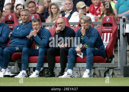 EINDHOVEN - PSV-Coach Ruud van Nistelrooij während des Freundschaftsspiels zwischen PSV Eindhoven und Nottingham Forest FC am 30. Juli 2023 im Phillips Stadion in Eindhoven, Niederlande. ANP JEROEN PUTMANS Stockfoto