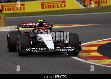 Stavelot, Belgien. 30. Juli 2023. Yuki Tsunoda aus AlphaTauri auf der Strecke während des F1 Grand Prix von Belgien im Spa Francorchamps am 30. Juli 2023 in Stavelot, Belgien. Kredit: Marco Canoniero/Alamy Live News Stockfoto