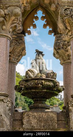 Der Atholl Memorial Fountain wurde durch ein öffentliches Abonnement finanziert und befindet sich in der Nähe des Zentrums von Dunkeld, Perthshire, Schottland, Großbritannien Stockfoto