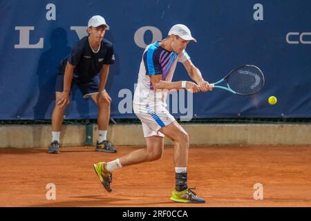 Verona, Italien. 30. Juli 2023. Vitaliy Sachko in Aktion beim Finale des Internazionali di Verona - ATP Challenger 100 Tennis Turnier auf dem Circolo Tennis Scaligero in Verona am 30. Juli 2023, Verona Italien. Kredit: Unabhängige Fotoagentur/Alamy Live News Stockfoto