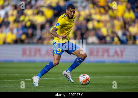 Broendby, Dänemark. 30. Juli 2023. Ohi Omoijuanfo (9) von Broendby, WENN während des 3F. Superliga-Spiels zwischen Broendby IF und Odense BK im Broendby Stadion in Broendby gesehen. (Foto: Gonzales Photo/Alamy Live News Stockfoto