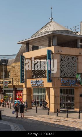 Inverness, Schottland, Großbritannien. 3. Juni 2023 Eintritt zum Eastgate Shopping Centre im Stadtzentrum von Inverness Scotland. Stockfoto