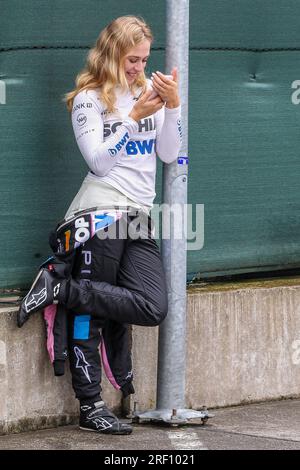 Francorchamps, Belgien. 30. Juli 2023. Sophia Floersch, FLÖRSCH, Formel 1 Belgischer Grand Prix 2023, Formel 1, Grand Prix von Belgien auf der Ardennen-Rennstrecke namens Spa-Francorchamps, großer Preis von Belgien, Motorsport, Formel1, gebührenpflichtiges Bild, Copyright © Udo STIEFEL/ATP Images (STIEFEL Udo/ATP/SPP) Guthaben: SPP Sport Press Photo. Alamy Live News Stockfoto