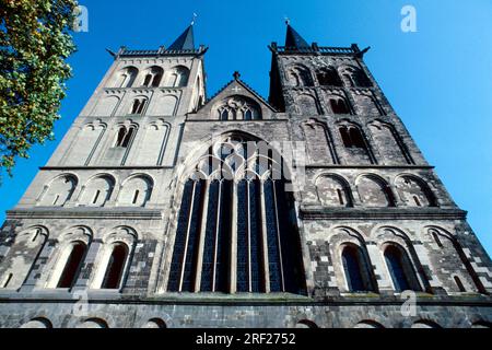 St. Victor's Cathedral, Westfassade, Xanten, Nordrhein-Westfalen, Deutschland, Die Collegiatskirche Stockfoto