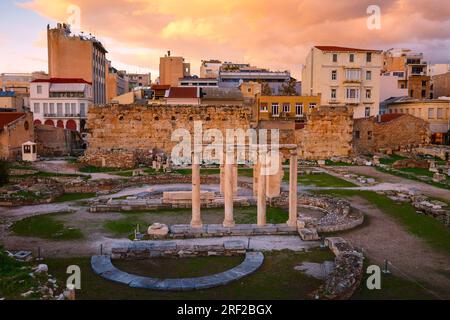 Überreste von Hadrians Librari im Stadtviertel Monastiraki von Plaka. Stockfoto