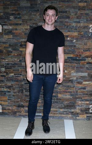 28. Juli 2023, Glendale, CA, USA: LOS ANGELES - JUL 29: Chad Duell im General Hospital Fan Club Mittagessen im Embassy Suites am 29. Juli 2023 in Glendale, CA (Kreditbild: © Kay Blake/ZUMA Press Wire) REDAKTIONELLE VERWENDUNG! Nicht für den kommerziellen GEBRAUCH! Stockfoto