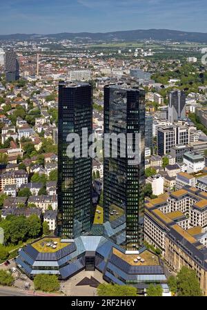 Blick auf die Zwillingstürme der Deutschen Bank vom MainTower, Deutschland, Hessen, Frankfurt am Main Stockfoto