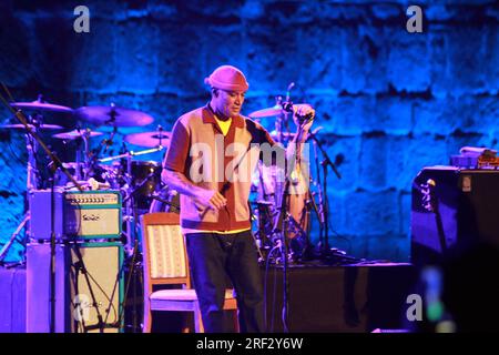 30. Juli 2023, Karthago, Tunis, Tunesien: Konzert des amerikanischen Stars Ben Harper, Sänger und Songwriter, im Rahmen der 57. Ausgabe des Carthage International Festival. (Kreditbild: © Chohei Mahjoub/ZUMA Press Wire) NUR REDAKTIONELLE VERWENDUNG! Nicht für den kommerziellen GEBRAUCH! Stockfoto