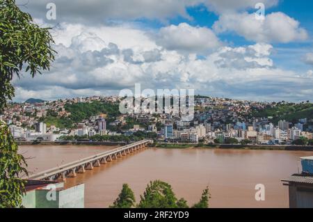 Foto eines Teils der Stadt Colatina - Espírito Santo - Brasilien. Stockfoto