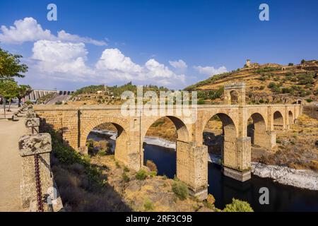 Alcantara-Brücke (Puente de Alcantara) Römische Brücke, Alcantara, Extremadura, Spanien Stockfoto