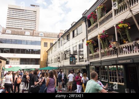 Das alte George Inn, abseits der Borough High Street, Southwark, London, England, Großbritannien Stockfoto