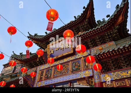 Der chinesische Ma Zhu Miao Tempel in Yokohamas Chinatown, Kanagawa JP Stockfoto