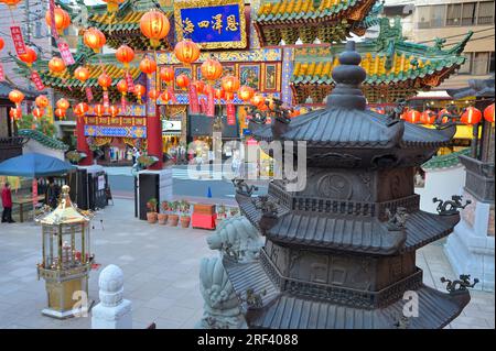 Der chinesische Ma Zhu Miao Tempel in Yokohamas Chinatown, Kanagawa JP Stockfoto