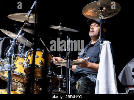 Der legendäre Jazz- und zeitgenössische Gitarrist Mike Stern und seine Bandgäste beim Pomigliano Jazz Festival im öffentlichen Park Giovanni Paolo II in Pomigliano d'Arco. (Foto: Giovanni Esposito/Pacific Press/Sipa USA) Guthaben: SIPA USA/Alamy Live News Stockfoto