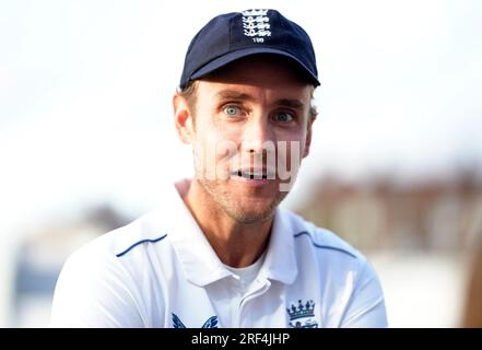 Der englische Spieler Stuart Broad tritt nach dem fünften LV= Insurance Ashes Series-Testspiel im Kia Oval in London in Rente. Foto: Montag, 31. Juli 2023. Stockfoto