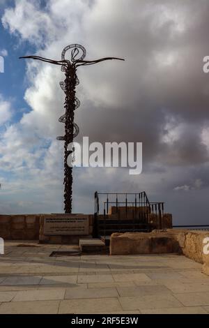 Madaba, Jordanien - Mount Nebo - Ein religiöser Touristenort für moslems, Juden und Christen (Mitarbeiter von moses) Schlangenmenschen Stockfoto