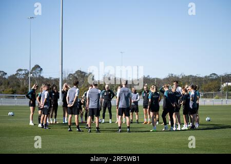 Tuggerah, Australien. 01. Aug. 2023. Fußball: Weltmeisterschaft, Frauen, Training Deutschland: Das Team ist auf dem Platz. Kredit: Sebastian Christoph Gollnow/dpa/Alamy Live News Stockfoto