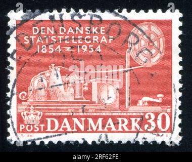 RUSSLAND KALININGRAD, 4. JANUAR 2014: Stempel gedruckt von Dänemark, Telegramm, ca. 1954 Stockfoto