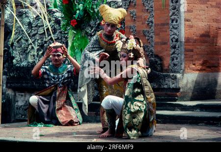 Legong-Tänzer, Tänzer, Legong-Tänzer, Bali, Indonesien Stockfoto